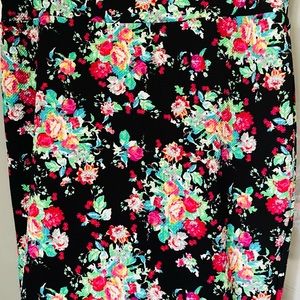 Lularoe Cassie skirt